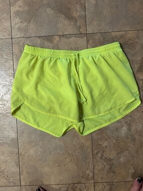 Old Navy Neon Lime yellow Women's Athletic Shorts sz medium M